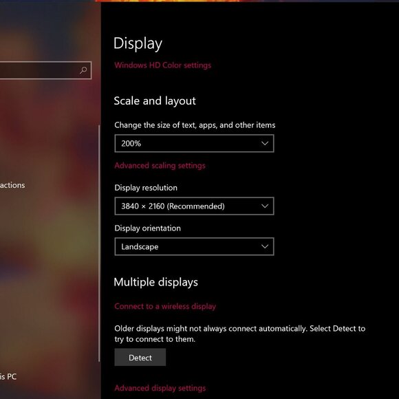 Asus Zenbook 15" (4K | Core i7 | GTX 1650) - Picture 7 of 8